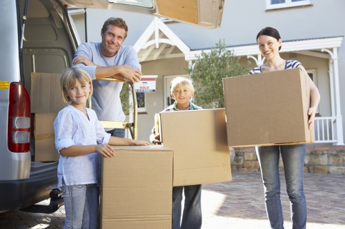 Safety tips for moving truck transportation in West Kensington